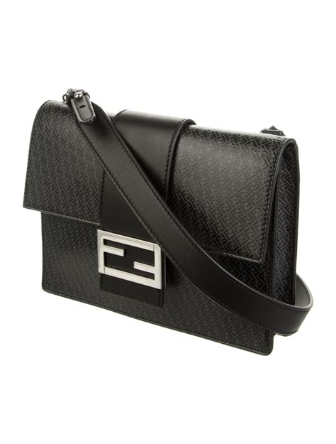 mini baguette fendi prezzo|fendi flat baguette bag.